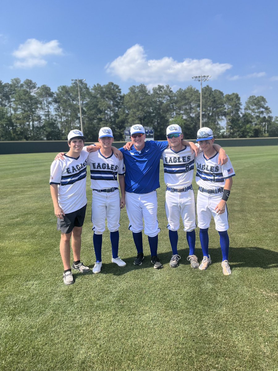 NewCaneyBsball's tweet photo. The season didnt end the way we wanted , but have to say im very proud of the team we became this year and especially these seniors who lead the way #family #thestandardisset https://t.co/qW8Lx77Gcn