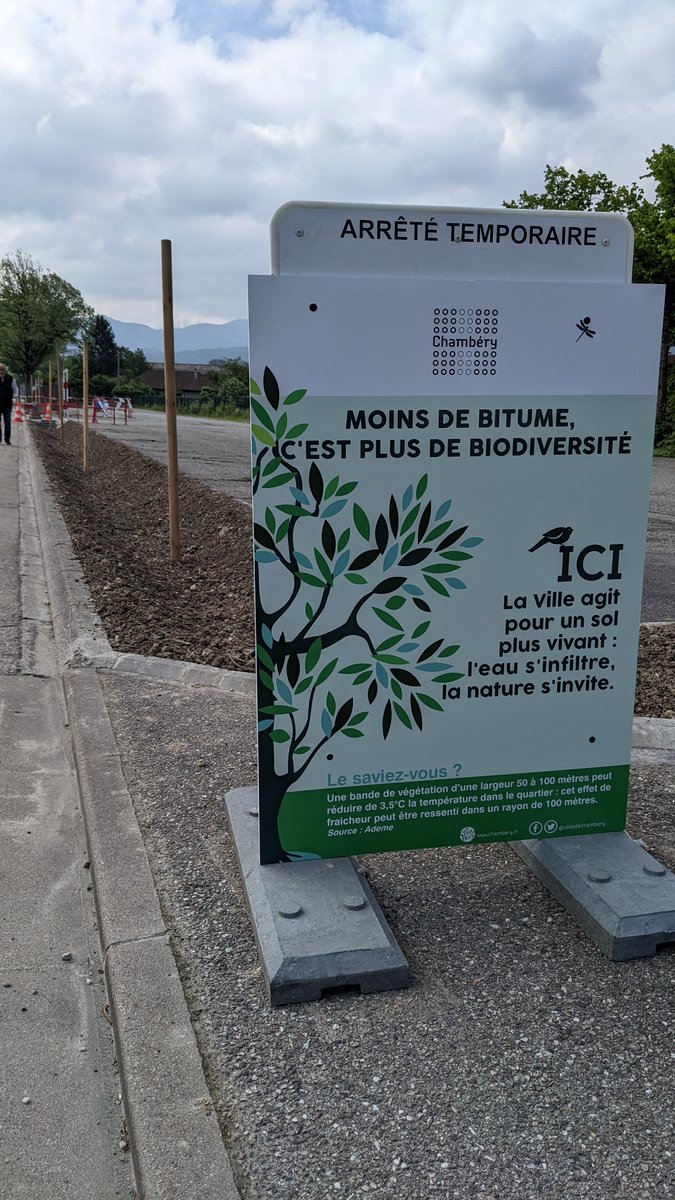 Incroyables73's tweet photo. Chambéry débitume, le mouvement est amorcé 👍 https://t.co/bdns2FhueP
