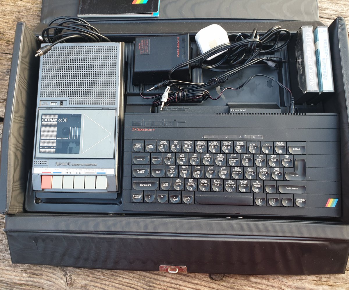 FishlockTony's tweet photo. #ZXSpectrumPlus Does this make it portable, I populated this case that @AnnieRat1 and I picked up a few weeks back when a old computer place was shut down https://t.co/qbCL2UtzsG
