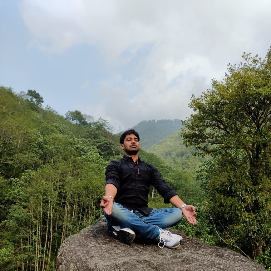 Sir_Sayan's tweet photo. #NewProfilePic https://t.co/ZeNozBpuya