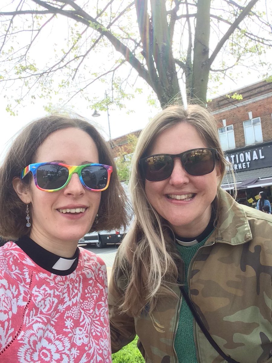 StMarysWoodford's tweet photo. Our Rector @elizabethlowson with Abi Todd, Priest in Charge (soon to be Vicar) at Holy Trinity South Woodford in George Lane on Easter Day @HtSowo @iamabitodd #Eastercontinues https://t.co/7oiuYw1PSX
