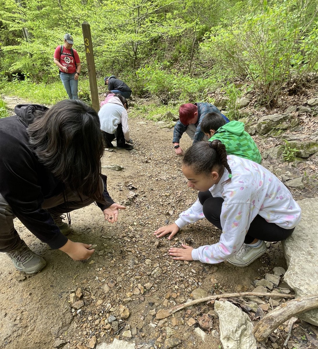 MissCarrGrade1's tweet photo. Doing what we do best - exploring!! Indian Creek @CamptownIndy had a beautiful last hike at McCormick’s Creek State Park. https://t.co/0rWsmlXEWy