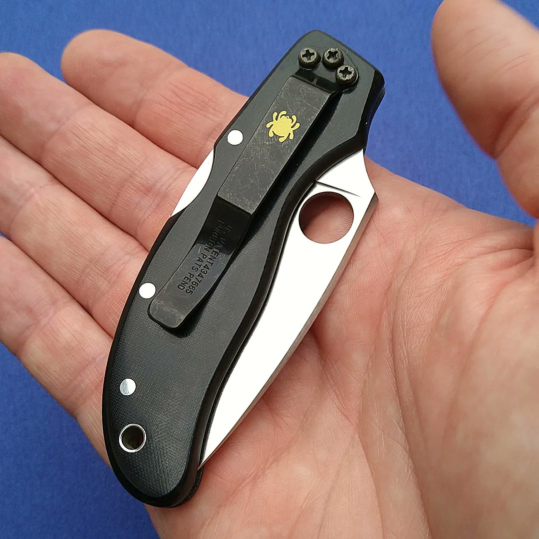 spydercollector's tweet photo. Some #oldschool cool, the #spyderco #calypsojr in #aus8. https://t.co/cYv71037C2