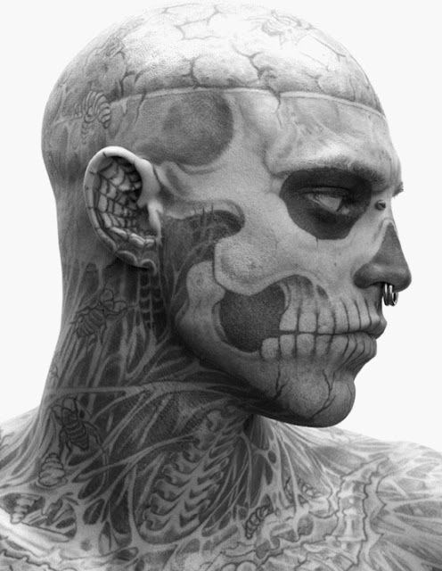 RPCHARONRON's tweet photo. #SeductiveSunday☠️ https://t.co/DEsFWePfjL