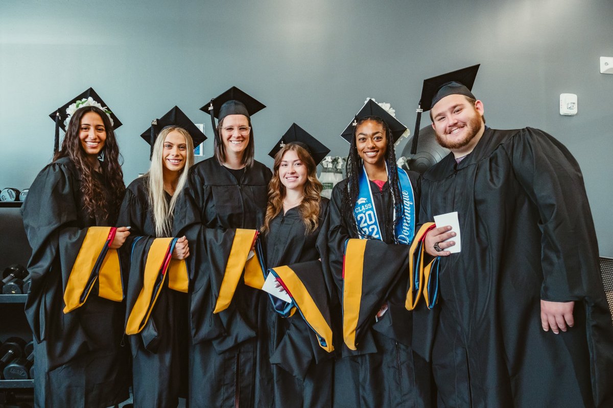 SterlingCLife's tweet photo. Congratulations, Sterling College Class of 2022! The Sterling College Warrior family of faculty, staff and the community of Sterling, join with ...!#SterlingProud #Classof2022 #HereAtSterling #SwordsUp
https://t.co/VTuQealyM0.
#HereAtSterling #SterlingCollege #SnapshotsFromCampus https://t.co/lZErlb28Ht