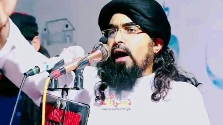 GilamanPashten's tweet photo. مفتی سردار علی چې پهٔ (تواجو ملا )مشهور ؤ ، هم د اوس یی پهٔ دره ادم خیل کې پهٔ ترافیکی حدثه کې خپل ژوند له لاسه ورکړی https://t.co/lycLt76Evn