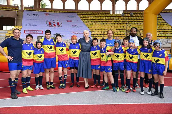 MPC_fan's tweet photo. Charlene, Albert, Gabriella et Jacques, au tournoi de rugby 🏉  de Sainte-Dévote 🤩 https://t.co/Ek3CpXougW
