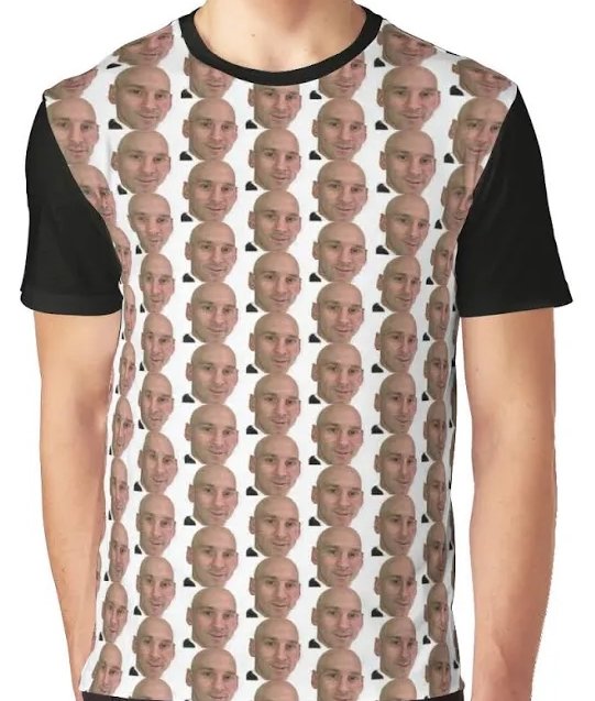 RonPessi's tweet image. Avis outfit