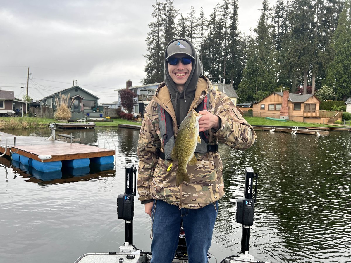 365Charters's tweet image. Well, it’s that time. Humminbird Solix Mega SI+ with Mega 360 showed us where they were and the new St.Croix Victory rods did the job! #stcroixrods #bestrodsonearth #humminbird #humminbirdelectronics