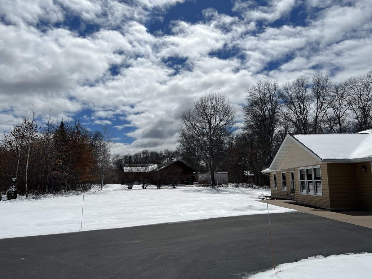 Solontdubb's tweet image. Solon Springs April 8 and May 7 #SpringFinally