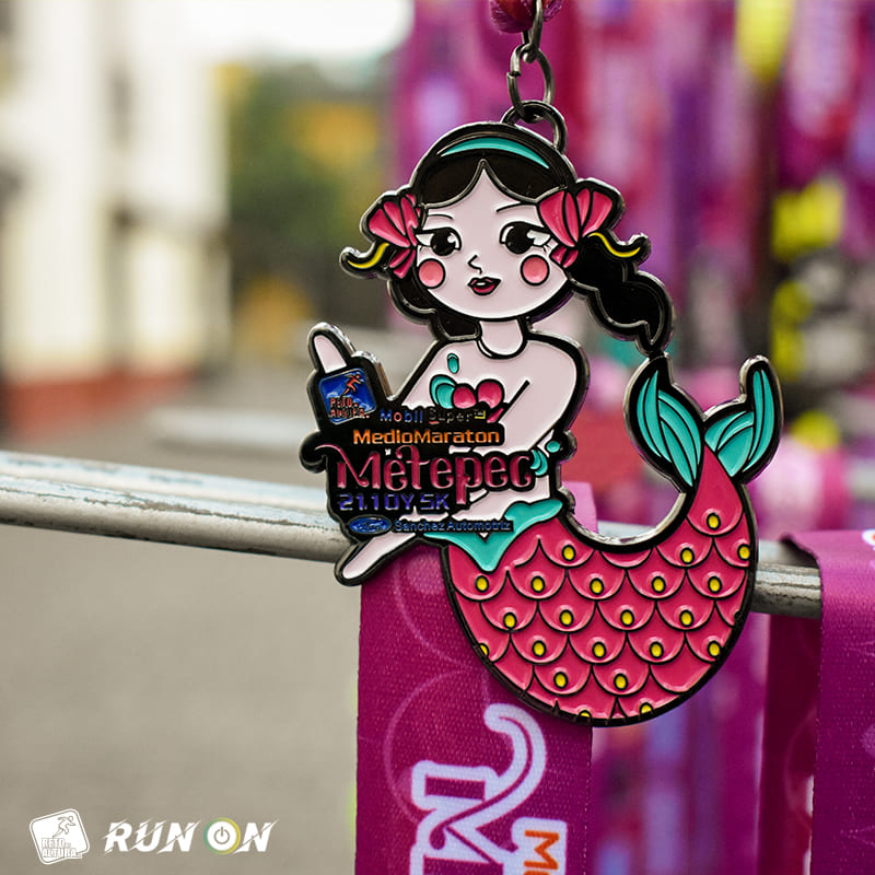 retodealtura's tweet photo. La medalla del Medio Maratón Metepec 2018 🧜♀️
#RetoDeAltura https://t.co/NbO5PX3jyo