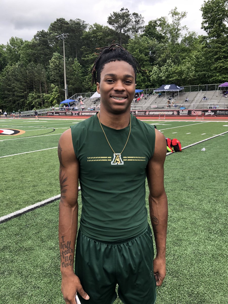 Tre Michell qualifies in the 100 meter dash for the State meet. Stay tuned…he’s not finished. Qualifier #3