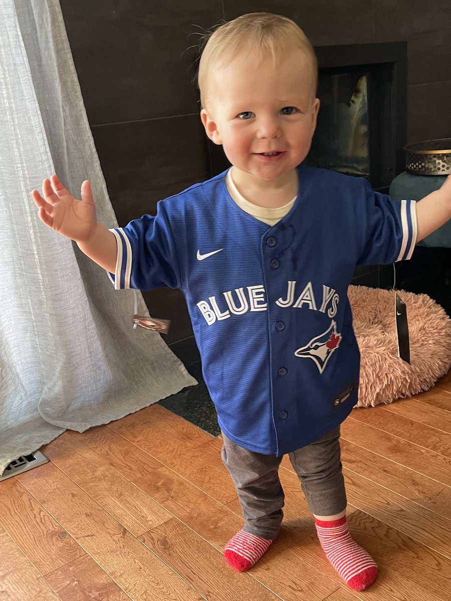 lisafranche's tweet photo. There is no cuter @BlueJays fan than this guy!! 
#GoJaysGo 
#nextlevel https://t.co/ZYOcOG2V8t