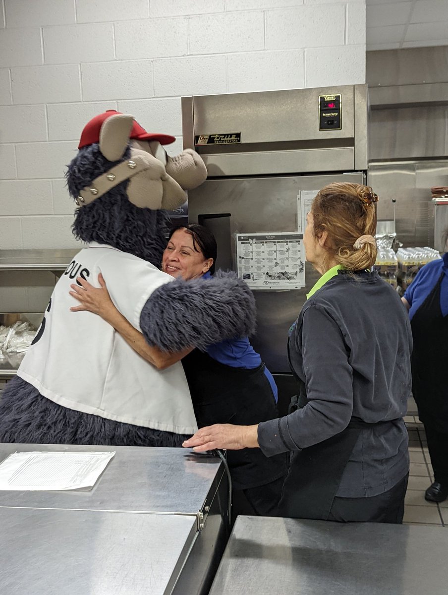 JoshRadcliffe13's tweet photo. FeRROUS stopped by Ramos Friday morning to greet our students and staff. I think this guy has a future in educational leadership! https://t.co/x975IFKuRm
