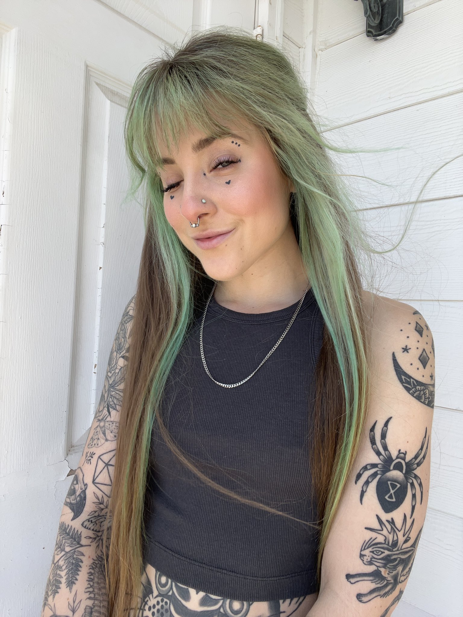 awlivv on Twitter: &ldquo;i love this color sm. also look at this https://t