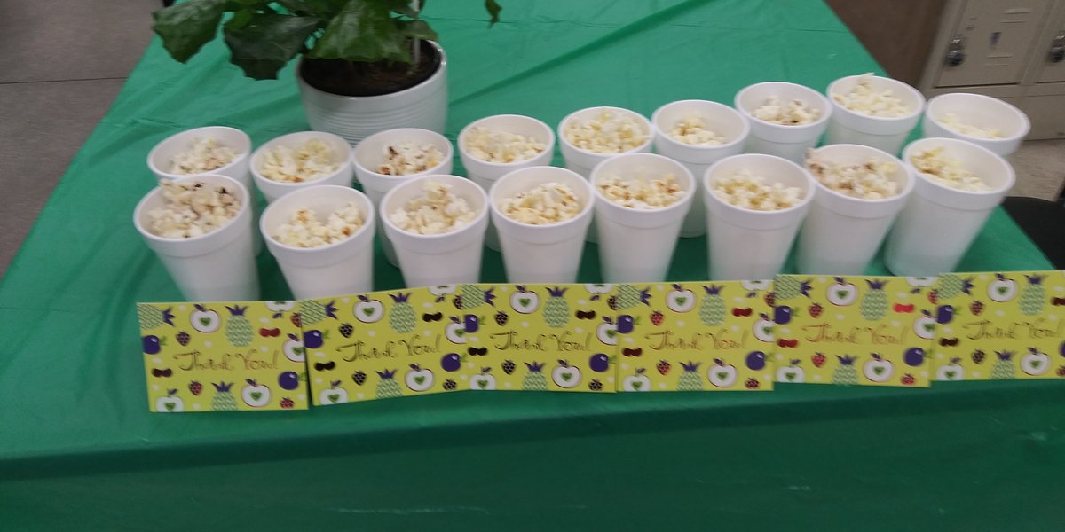 Laricoco1's tweet photo. Thanks for working safe, from the Infocus team, Popcorn day Store 6339 @vivcardenas12 @thd6339 @6339HomeDepot @FarleyDeno @Barbara41074897 https://t.co/3FiUiadqts
