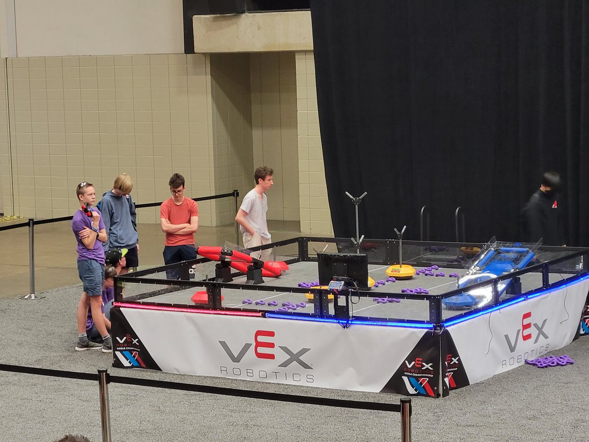 ABJRobotics's tweet image. ABJ Robotics getting ready for Quarter Finals match #2.