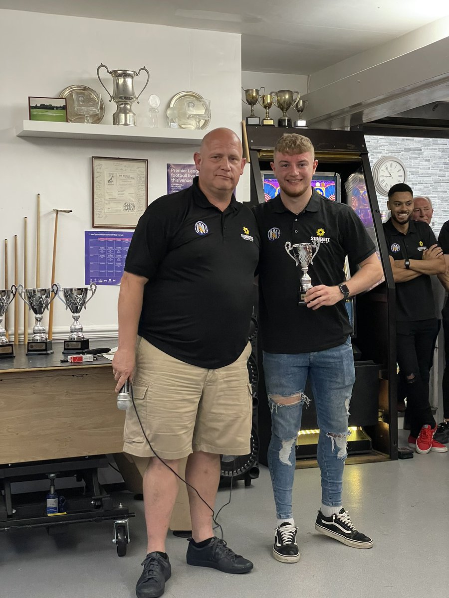 OldBradwellUtd's tweet photo. Young Player of the Year after joining this year and making 25 first team appearances is @Josh__Bird https://t.co/wohWCX7N9k