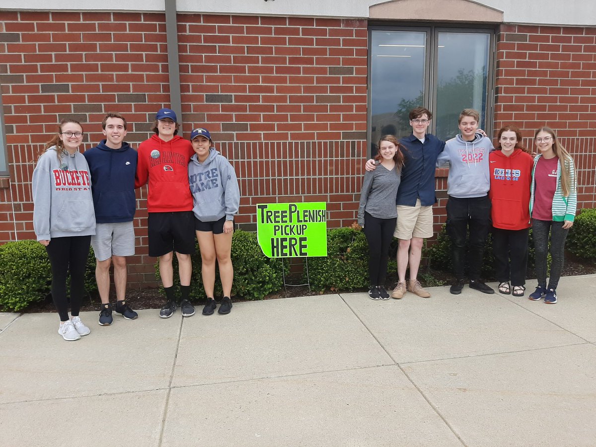 Ed Gomes (@edagomes) on Twitter photo And that's a wrap! In order to offset our paper usage at the high school we needed to sell 434 treed. We sold 734!!! That's 173% of our goal!! 🥳🥳🥳😁😁😁 Thank you all! @Kings_HS <a href="/Kings_Schools/">Kings Local Schools</a> <a href="/TreePlenish/">Tree-Plenish</a> And that's a wrap! In order to offset our paper usage at the high school we needed to sell 434 treed. We sold 734!!! That's 173% of our goal!! 🥳🥳🥳😁😁😁 Thank you all! @Kings_HS <a href="/Kings_Schools/">Kings Local Schools</a> <a href="/TreePlenish/">Tree-Plenish</a>