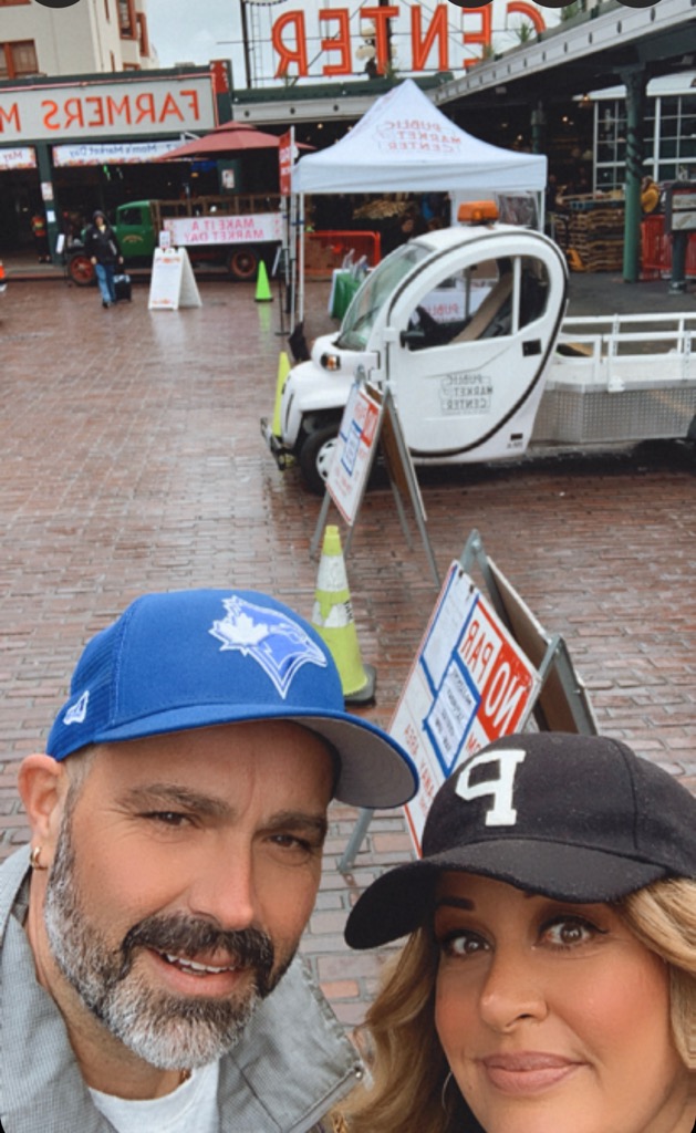 GinoGiannuzzi's tweet photo. Great day at the Market #Pikesplace https://t.co/sQ99EF8yU7
