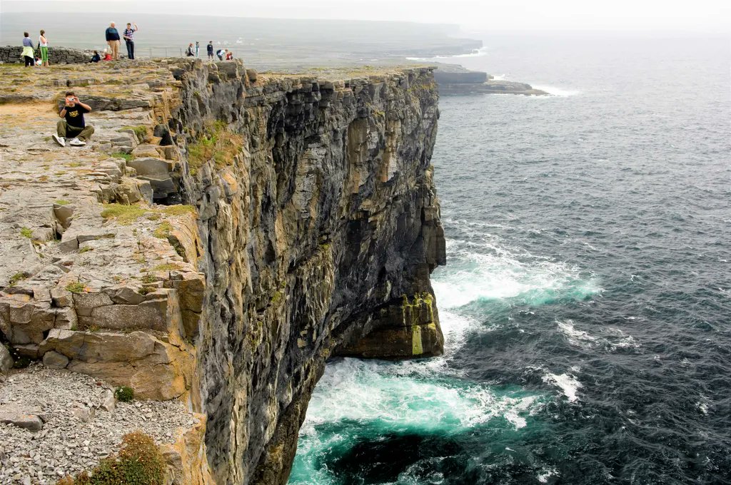 ConnemaraWild's tweet photo. The West coast of Ireland is calling YOU #connemarawildescapes #irelandwildescapes #irish #ireland #discoverireland #nature #wildatlanticway #tourismireland https://t.co/3pI5FQL140