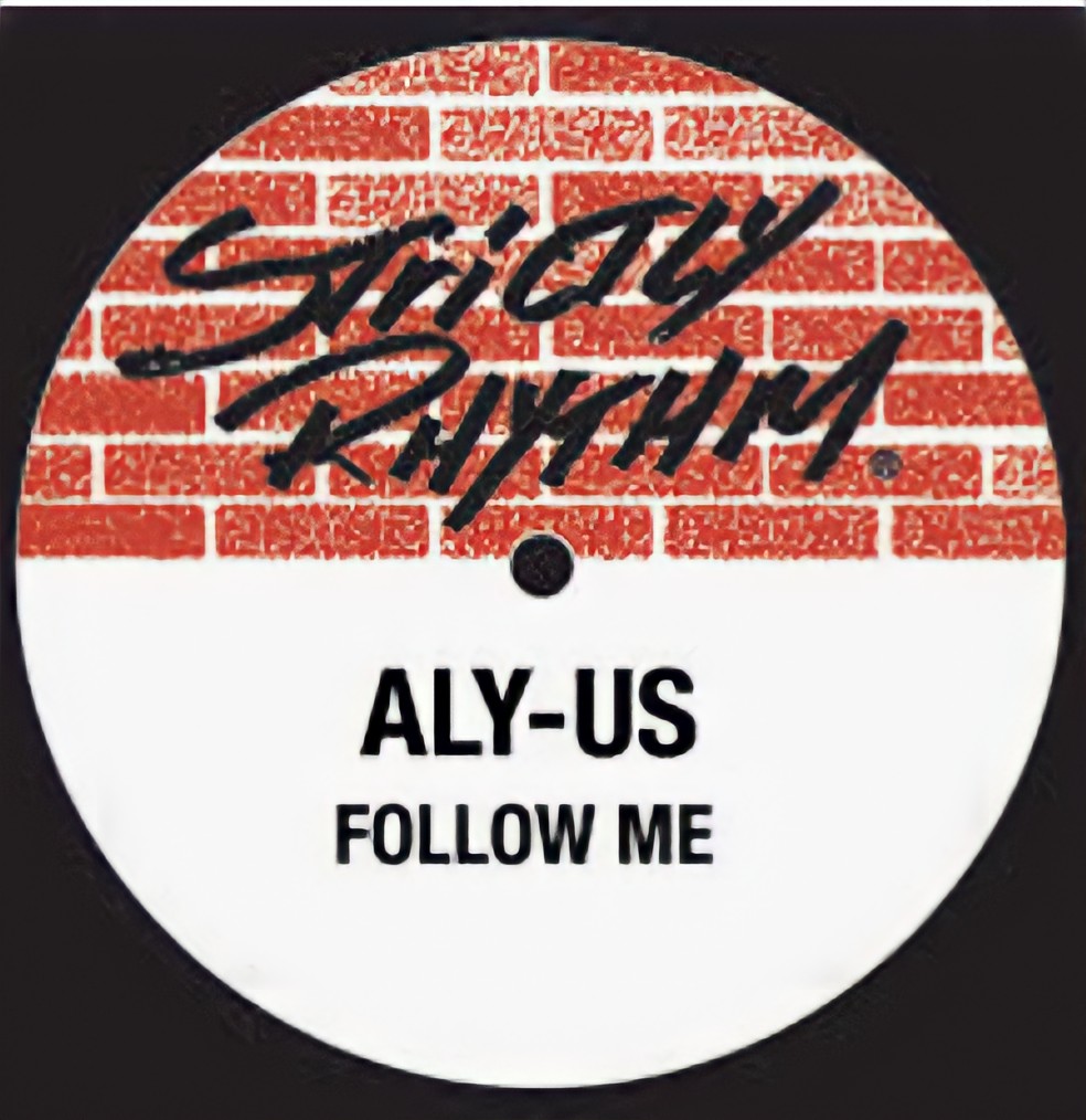 joei247's tweet photo. just resting 
helping me out our #ALYUS

#Listen
https://t.co/xKgjjiJNGN
* #luvNsupport an #music *

#deephouse #garagehouse
#followme #strictlyrhythm
#newjersey #sound
#losangeles #LA_vibez #urLApromoter https://t.co/RcpaH82rxQ