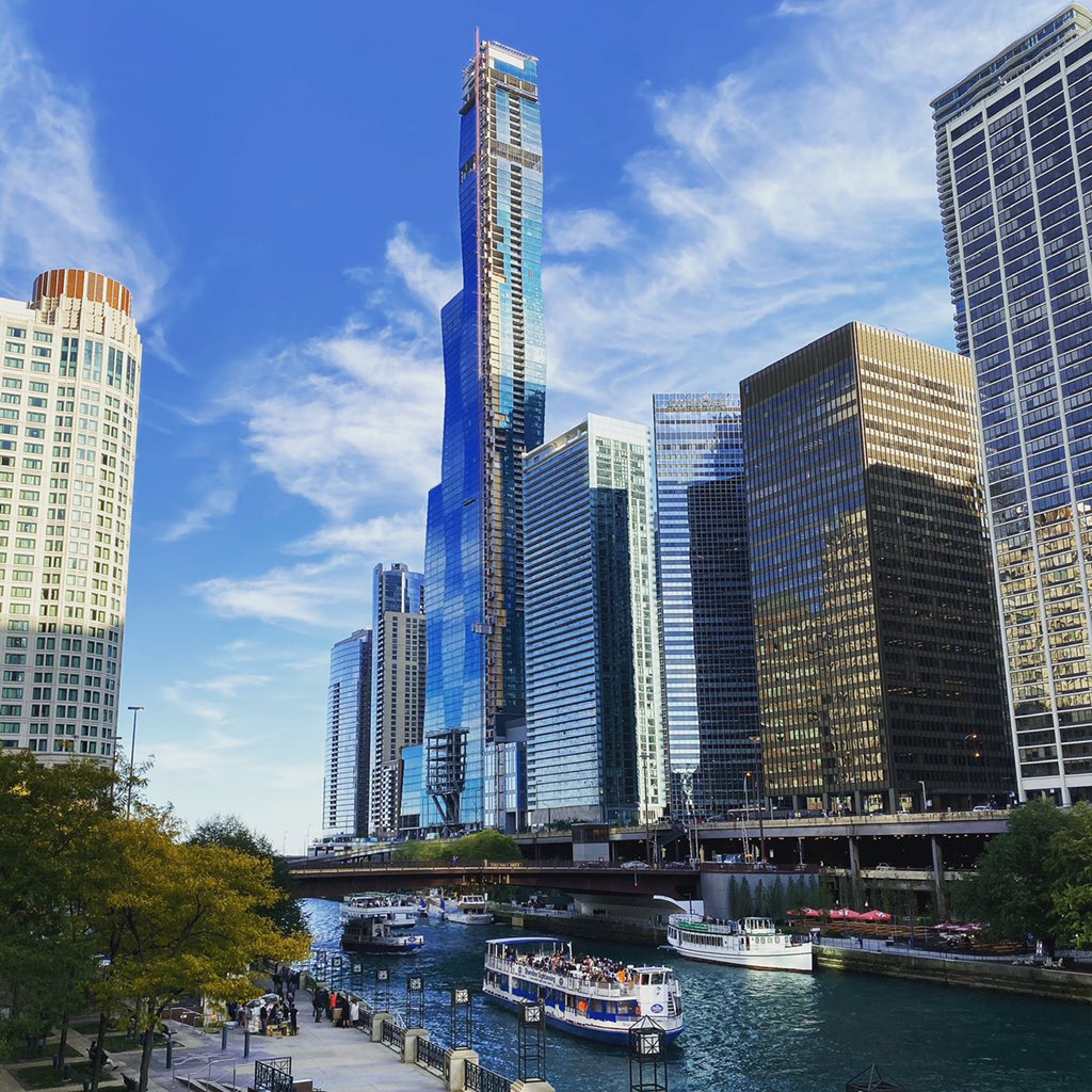 IsaacB1993's tweet photo. 📍Downtown Chicago https://t.co/9l69TQBmV9