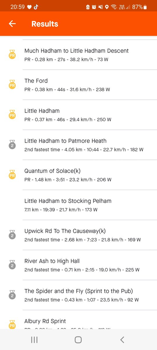 LewisAndy80's tweet photo. This @backpedalcc and @edlaverack training plan has really pushed my fitness the right way. 104 segments on @Strava today, 62 ended up being top 3 efforts (half the others were new roads). Awesome @dhbsport kept me comfy too #edmode #dontholdback https://t.co/jCme1iTnH7