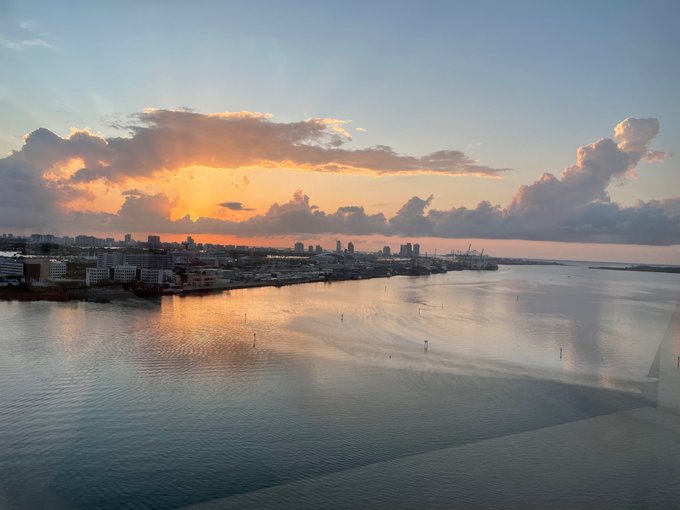 Starting my vacation today finally get to relax after a very stressful couple of days of travel! A beautiful