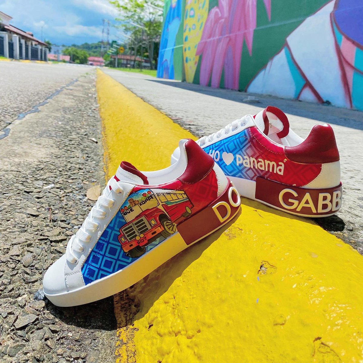 elvizprezz's tweet photo. Simplemente espectaculares 🇵🇦😍 @ElvizCustom https://t.co/MOaagIw3jF
