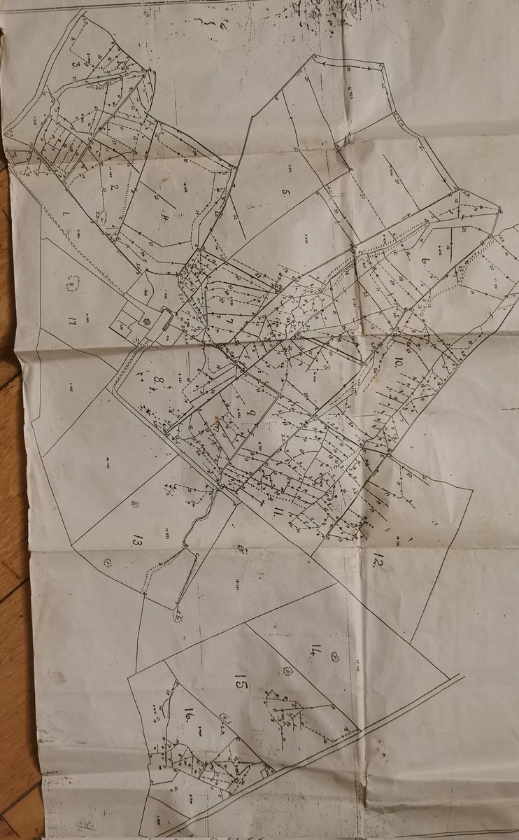 john_trant's tweet image. A map of the drainage done on the farm in 1962 to 1964.
The map was professionally drawn and was said to have been regesterd somewhere.
Anyone have any idea where or if land drainage maps are regesterd?