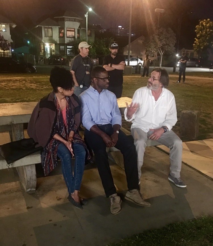 Filming with 2 brilliant actors, ⁦<a href="/skelechiwatson/">Susan Kelechi Watson</a>⁩ &amp; ⁦<a href="/SterlingKBrown/">Sterling K Brown</a>⁩. Without a doubt one of the best television couples of all time. ⁦<a href="/NBCThisisUs/">This Is Us</a>⁩ #ThisWasUs