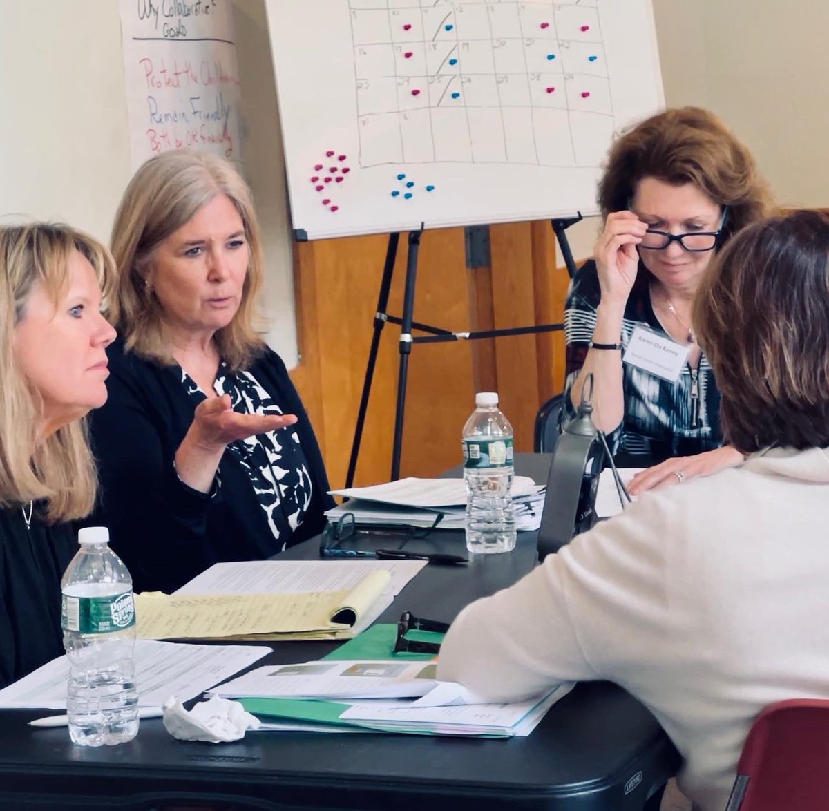 MorneauLaw's tweet photo. The Morneau Law Team is now fully collaboratively trained! Collaborative Divorce is a better alternative to battling it out in Court. It puts the children first and minimizes conflict.

#collaborativedivorce #collaborativeprocess @CollaborativeNH @IACPNews https://t.co/NQEQqCuCjw