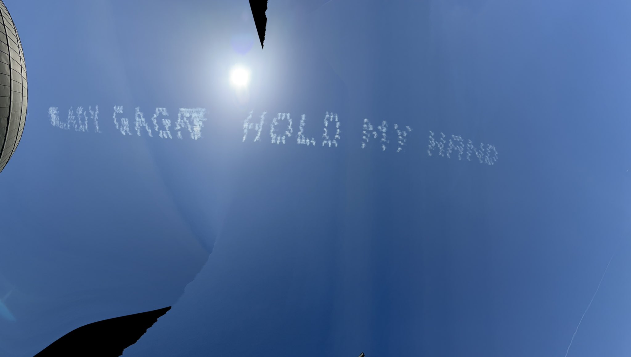 Lady Gaga Now 🃏 on X: "There were multiple planes simultaneously skywriting  “Lady Gaga Hold My Hand” today in Los Angeles. https://t.co/gyFW5k6ltb" / X