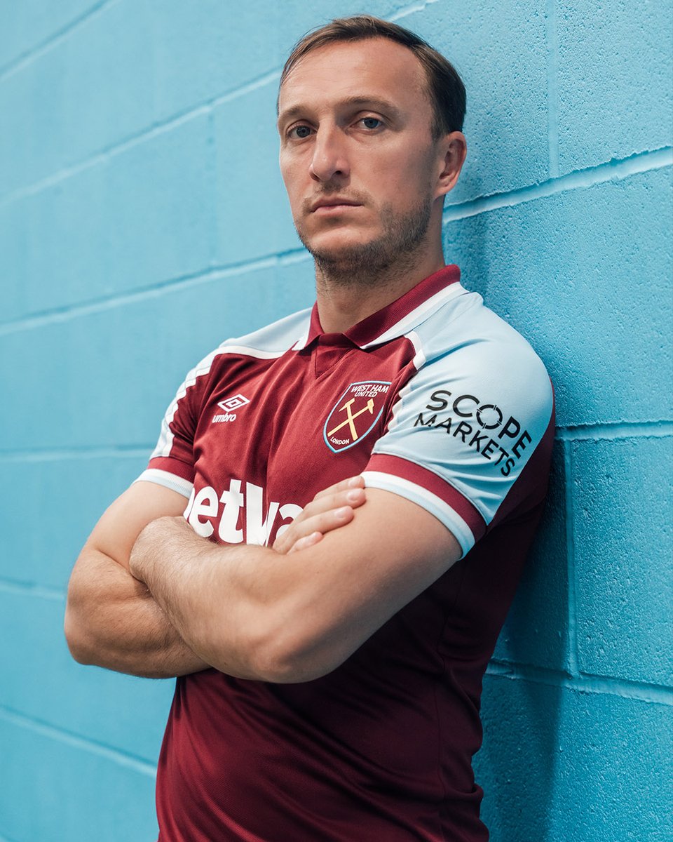 WestHam's tweet photo. Happy birthday, @Noble16Mark! 🥳 https://t.co/kH84mt5L5a