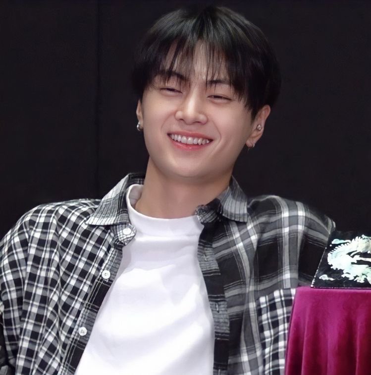 pjs_thinker's tweet image. no caption, just jay