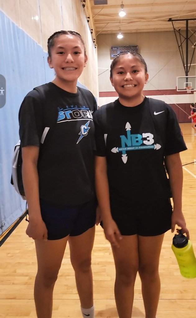 KialoWinters's tweet photo. Our babies at this weekend's Southwest Salsa Slam Basketball Tourney. 100+ teams from AZ, CO, NM, NV, OK, TX. #nmhoops #aaubasketball https://t.co/FdPYY0tK3h