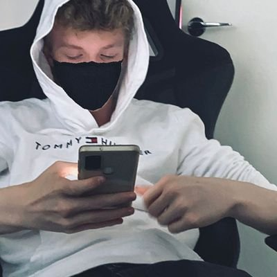 2 janaria taas päättänyt pilata muiden turnauksia stream snipaamalla :)