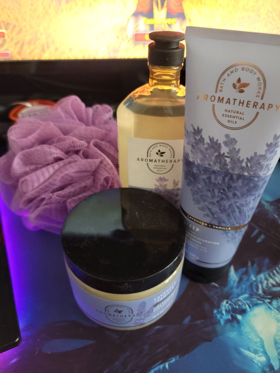 Stephanie Capps tweet media