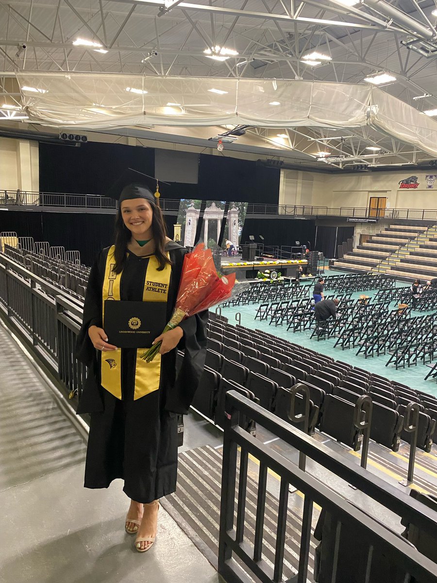 LindenwoodWBB's tweet photo. Congratulations to our Spring 2022 Graduates. 🎓✨

@JuliaRuzie22 graduated with a Master’s of Business Administration, with an emphasis in marketing. 

@ellenmccorkle graduated with a Bachelor’s in Exercise Science. 

We are so proud of you! 

#oneroar #lion4life 🦁💛 https://t.co/Uo7QbFstbj