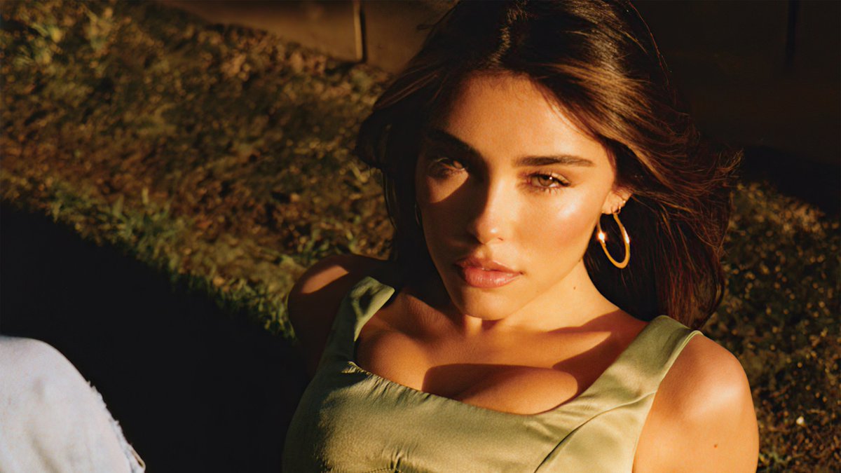 SaltyRodrigo's tweet photo. 💠~ @madisonbeer tiktoks ( a🧵)
(Bookmark this for further updates) https://t.co/RViOlEci4D