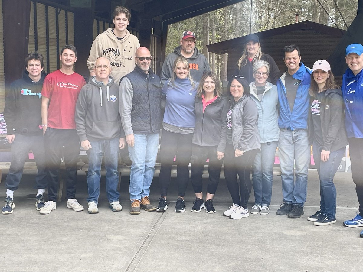 KellysAngelsInc's tweet photo. Kelly's Angels board members and volunteers are ready for the 10th Annual #ML5K tomorrow morning at the Orenda Pavilion, Saratoga Spa State Park. You can still register 7:30am-8:30am. #KellysAngels https://t.co/sWCtbWm9SR