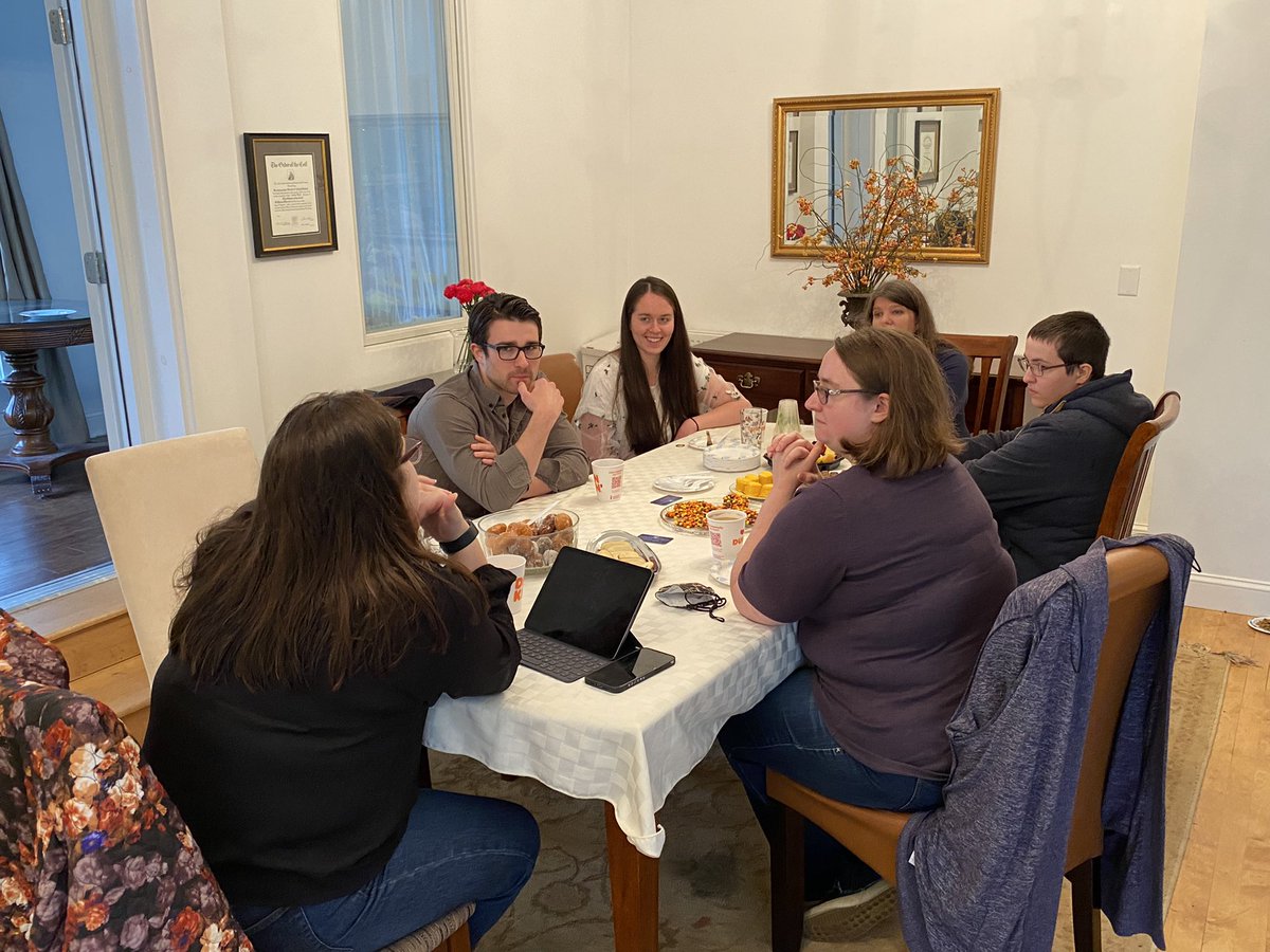 YoungDems_HCYD's tweet photo. It was a perfect day to hang out and have a nice hot beverage at our Coffee Social. Stay tuned for our next social event. https://t.co/toleCfP2gb