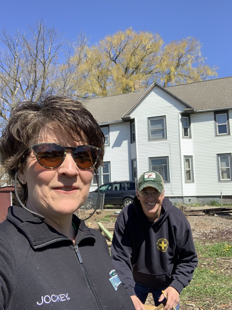 Debbie Ford tweet media