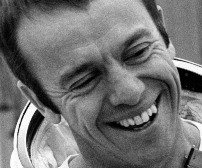 ChasingMoonBk's tweet photo. May 7, 1969: The Manned Spacecraft Center announces that astronaut Alan B. Shepard, Jr., has been cleared medically for return to space flight status following correction of an inner ear disorder which grounded him in 1964. https://t.co/4PJj3tk4MC