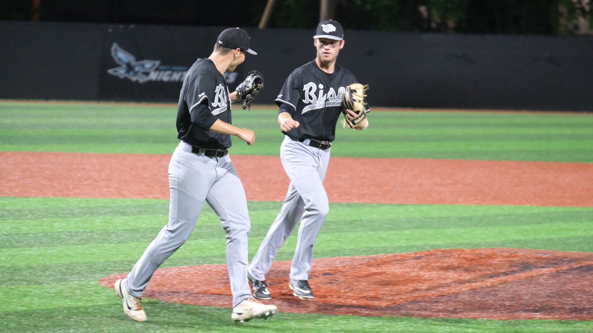 OBU_Baseball's tweet photo. .@WalkerKeller5 to @treyfurrey for a DOUBLE PLAY! 2-1 Harding, ⬆️3️⃣ https://t.co/uTsBzB1uE8
