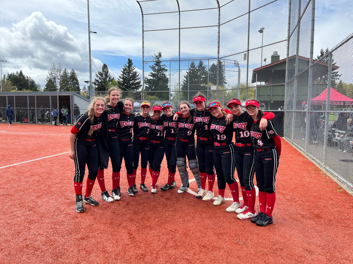 TalaRennie's tweet photo. Team went 3-0 today - we’re off to gold bracket playoffs tomorrow! Go Renegades 🥎🔥! #Softball #Playoffs @USSSAFastpitch @WRRenegades2024 @ExtraInningSB @Los_Stuff @CoastRecruits @LegacyLegendsS1 @SBRRetweets @IHartFastpitch @TopPreps https://t.co/V0Tnbke6cE