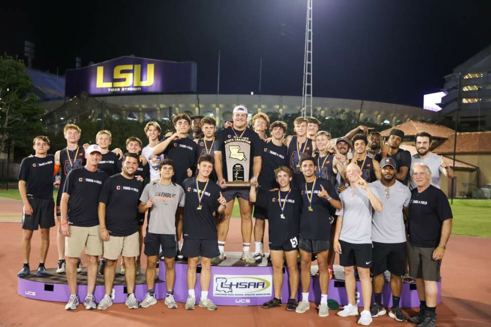 CHSBRAthletics's tweet photo. State Champs!!! https://t.co/MEKlRbXBQu