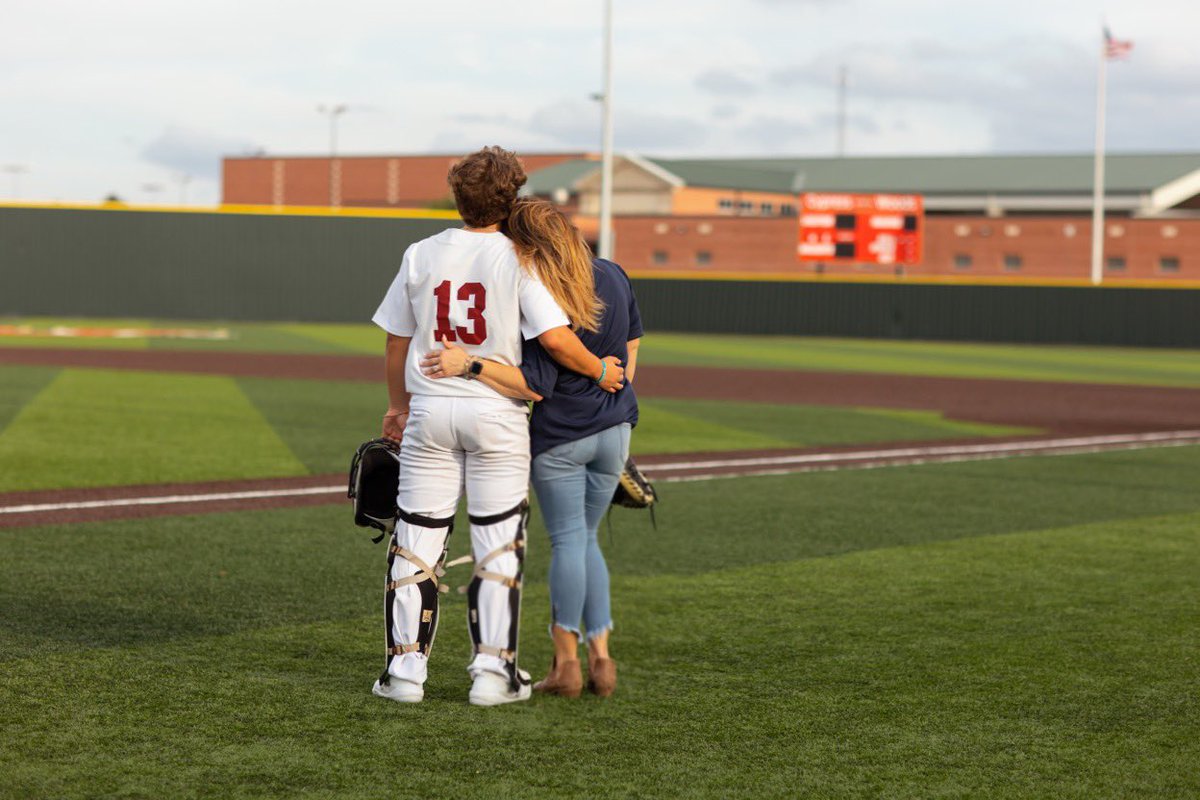 Francesca Redgrave tweet media