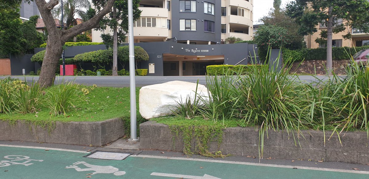 realMicHolt's tweet photo. @brisbanecityqld found this huge chunk of polystyrene next to the Brisbane River. Probably needs picking up before it ends up in the water ways... Dropped pin at its location. Thanks
https://t.co/nbqmD5zZuo https://t.co/bFhQRNCZXj